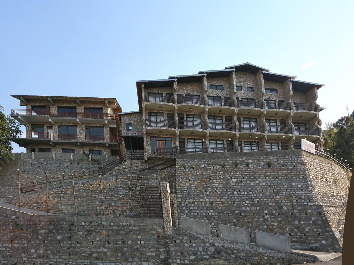 Grand Himalayan Hotels & Resorts Mukteshwar Exterior foto