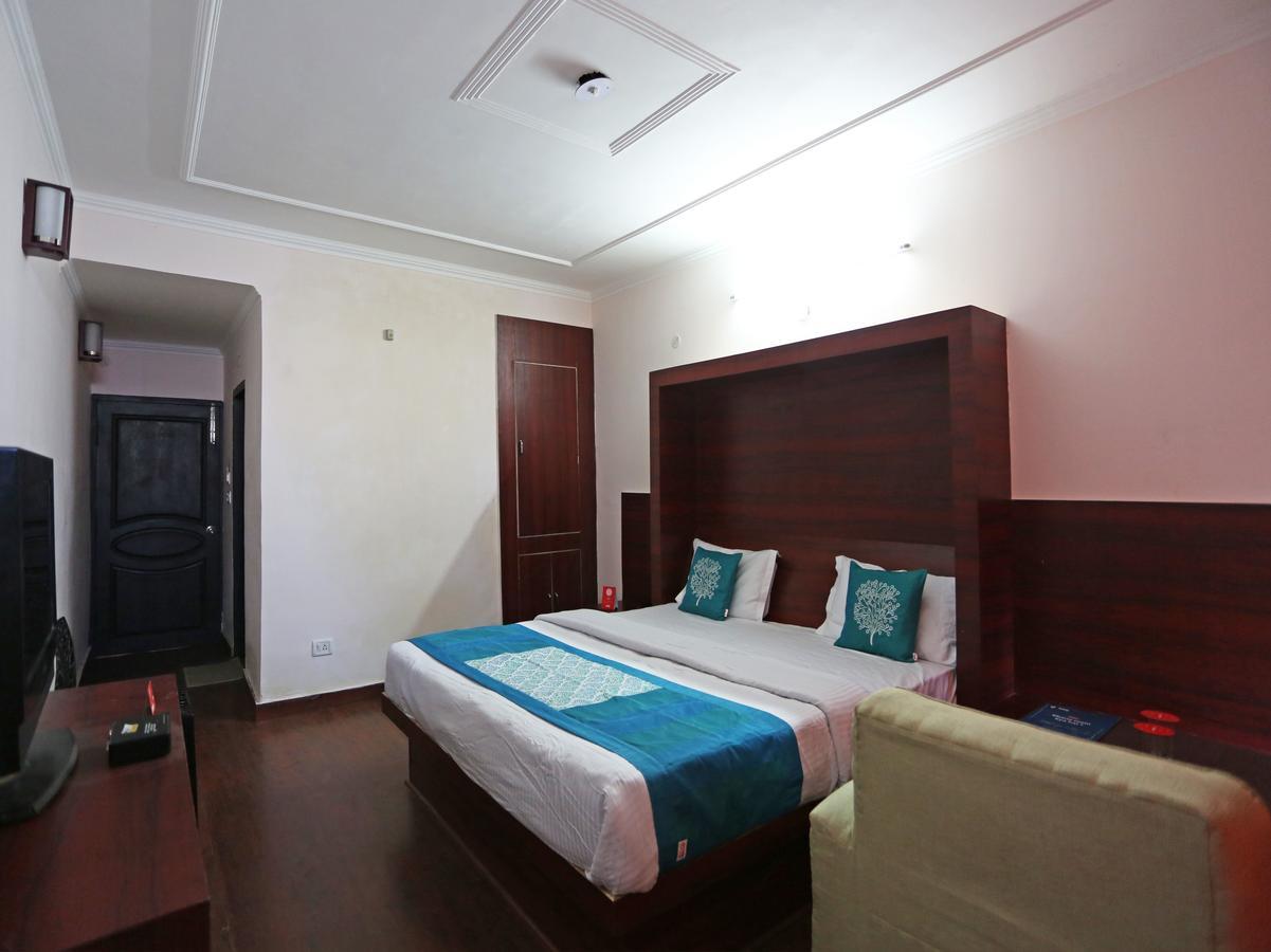 Grand Himalayan Hotels & Resorts Mukteshwar Exterior foto