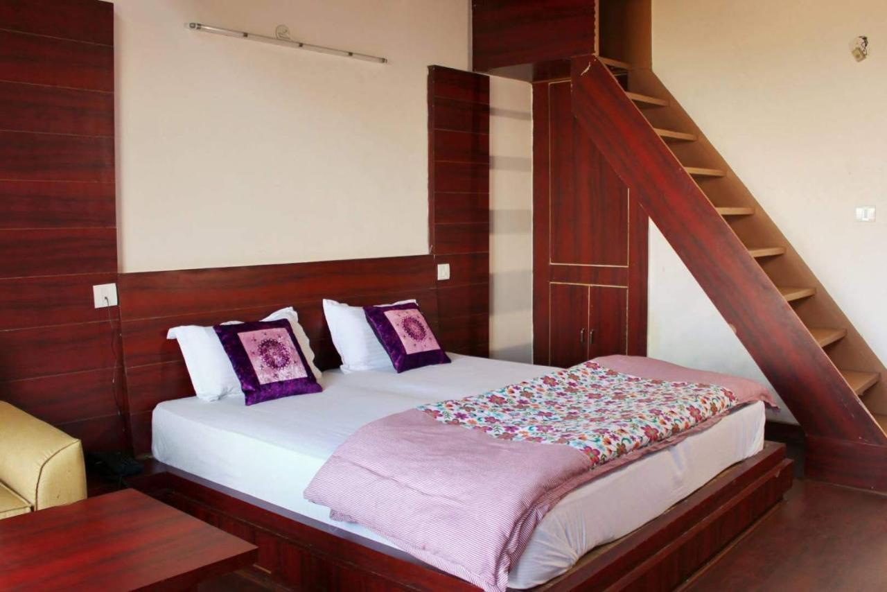 Grand Himalayan Hotels & Resorts Mukteshwar Exterior foto